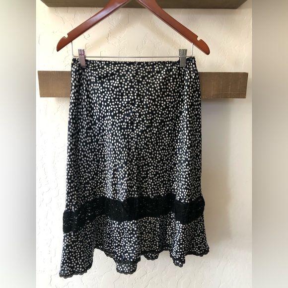 Valentino Intimo|Satin slip skirt in black & white ditsy print•••Lace & Ruffles - Picture 8 of 12